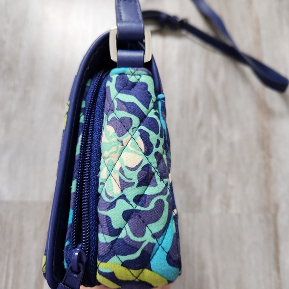 Vera Bradley Small Quilted Handbag Blue Floral Cotton Purse Crossbody - Picture 3 of 11